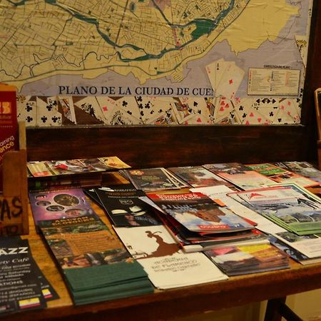 El Cafecito Hostel Cuenca Eksteriør bilde